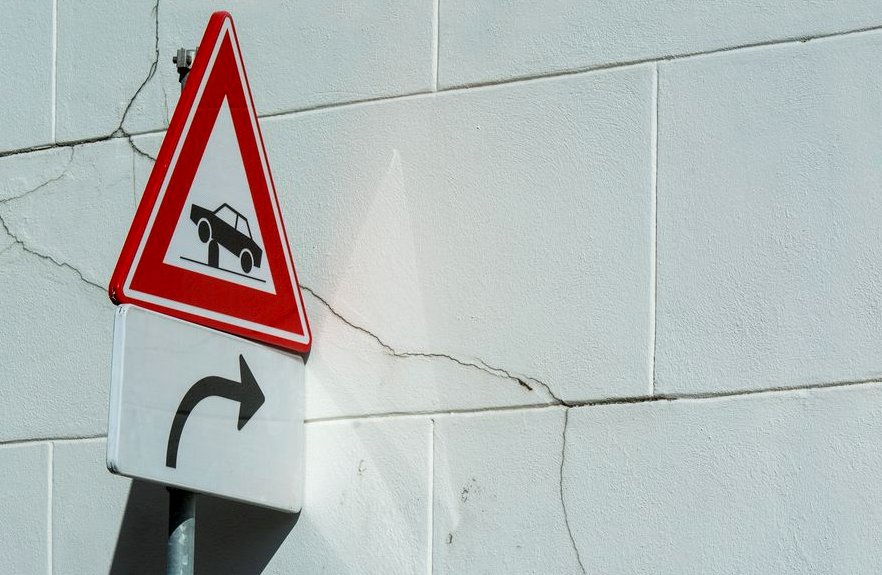 Foundation Repair Warning Signs in Muskogee